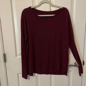 Maroon slight high low light weight sweater